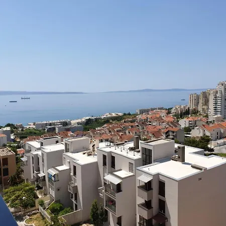 Apartment With Wifi - 17711 *